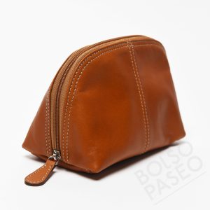 cosmetiquera de cuero