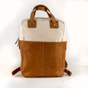 Mochila FAU de cuero y tela